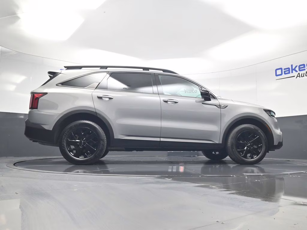 2023 Wolf Gray Kia Sorento X-Line S AWD SUV
