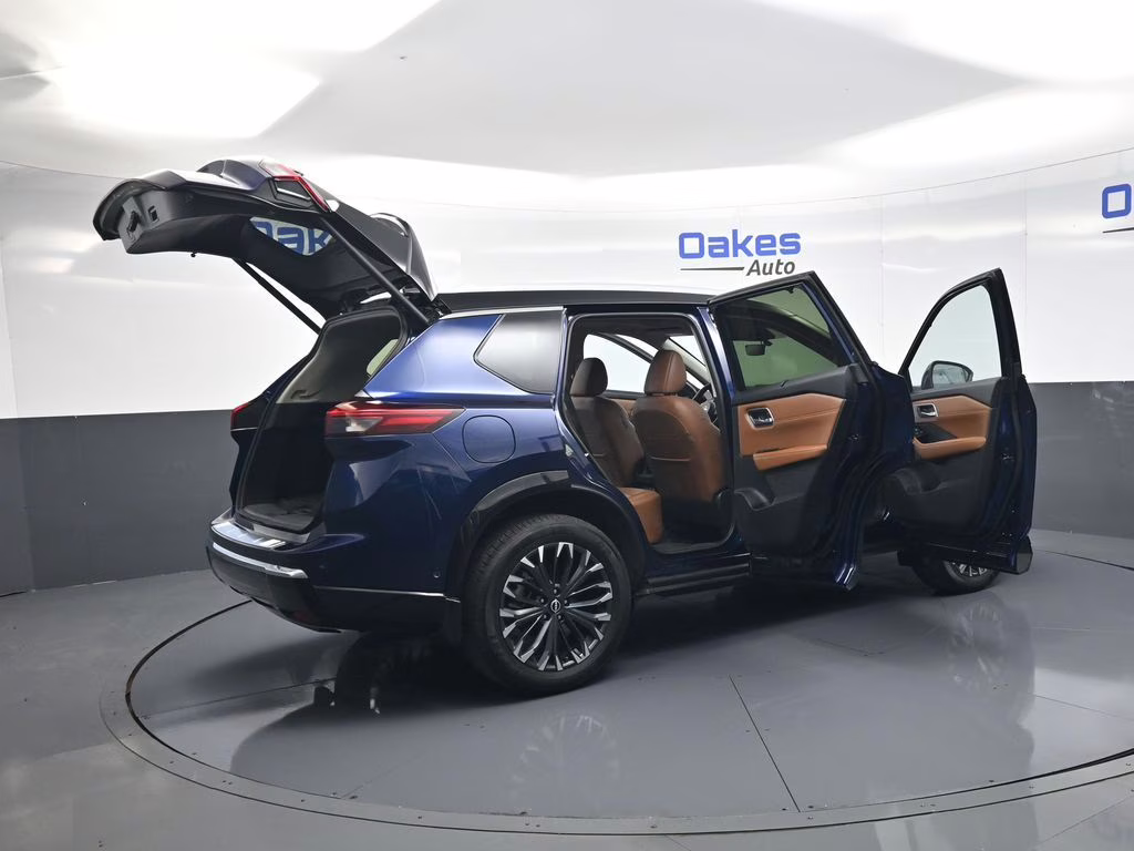 2024 Deep Ocean Blue Pearl/Super Black Nissan Rogue Platinum AWD SUV
