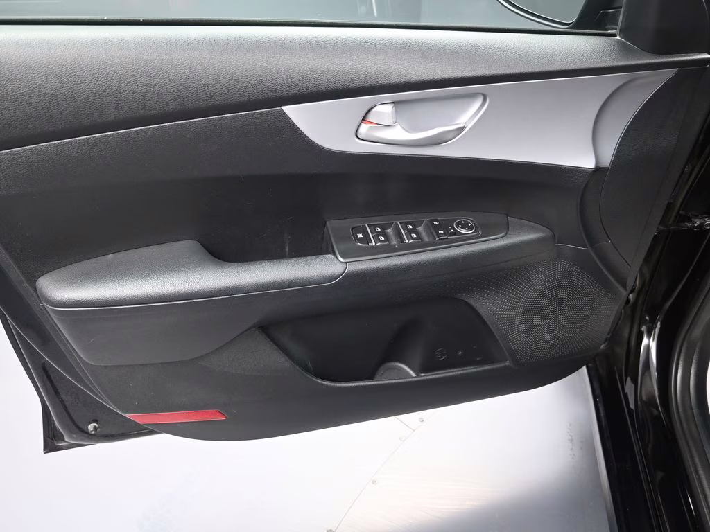 2024 Aurora Black Pearl Kia Forte LXS FWD Sedan