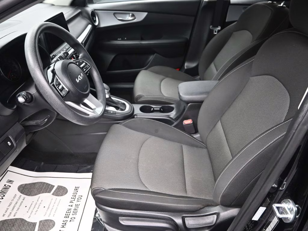 2024 Aurora Black Pearl Kia Forte LXS FWD Sedan