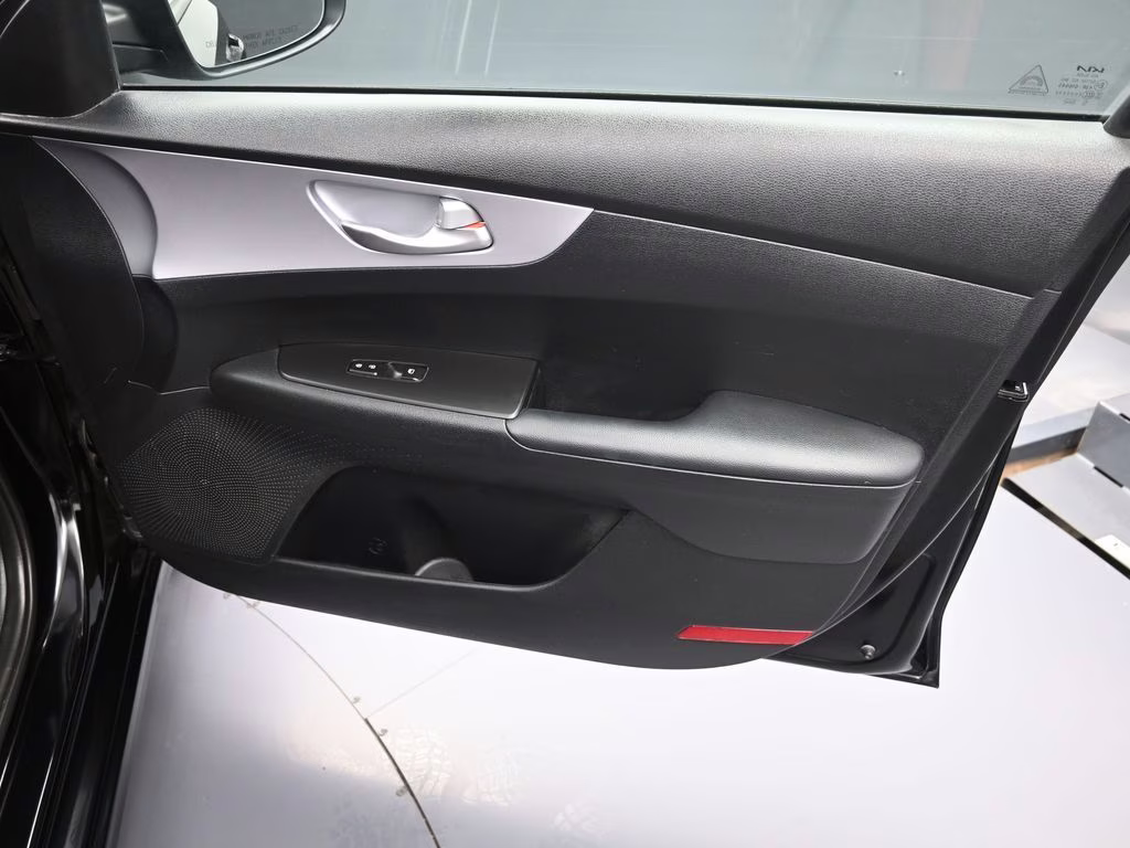 2024 Aurora Black Pearl Kia Forte LXS FWD Sedan