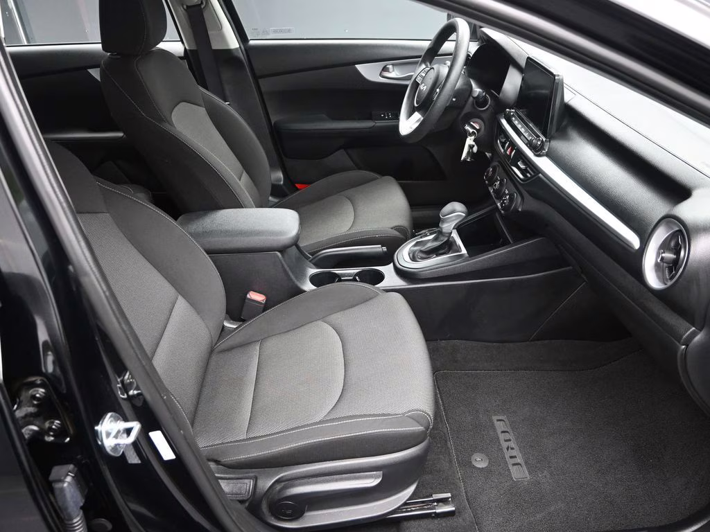 2024 Aurora Black Pearl Kia Forte LXS FWD Sedan