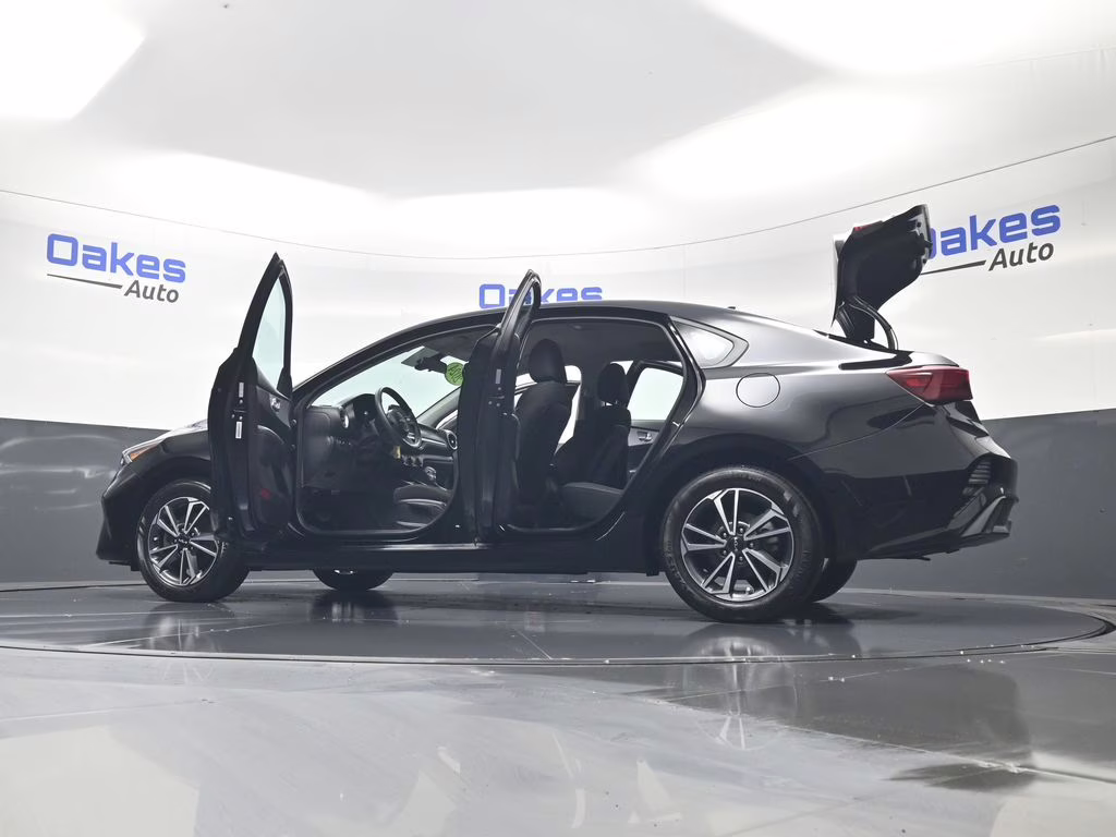 2024 Aurora Black Pearl Kia Forte LXS FWD Sedan