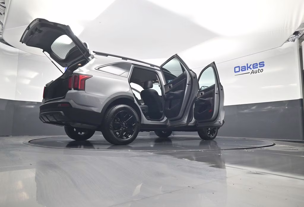2023 Wolf Gray Kia Sorento X-Line S AWD SUV