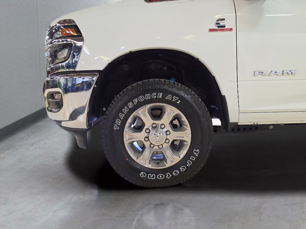 2025 Bright White Clearcoat Ram 2500 Big Horn 4X4 Truck