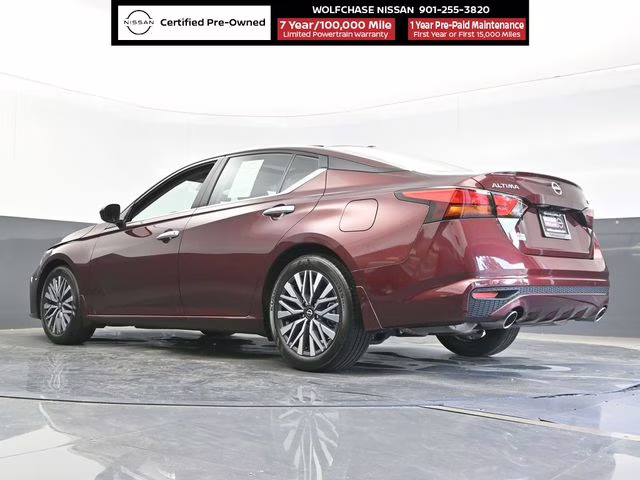 2024 Garnet Pearl Metallic Nissan Altima 2.5 SV FWD Sedan