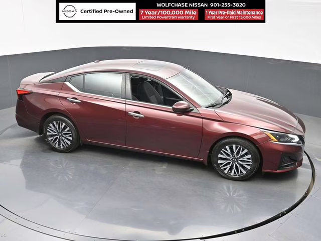 2024 Garnet Pearl Metallic Nissan Altima 2.5 SV FWD Sedan
