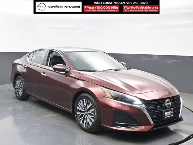 2024 Garnet Pearl Metallic Nissan Altima 2.5 SV FWD Sedan