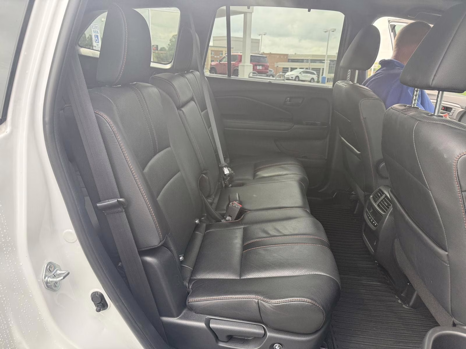 2022 Platinum White Pearl Honda Pilot TrailSport AWD SUV