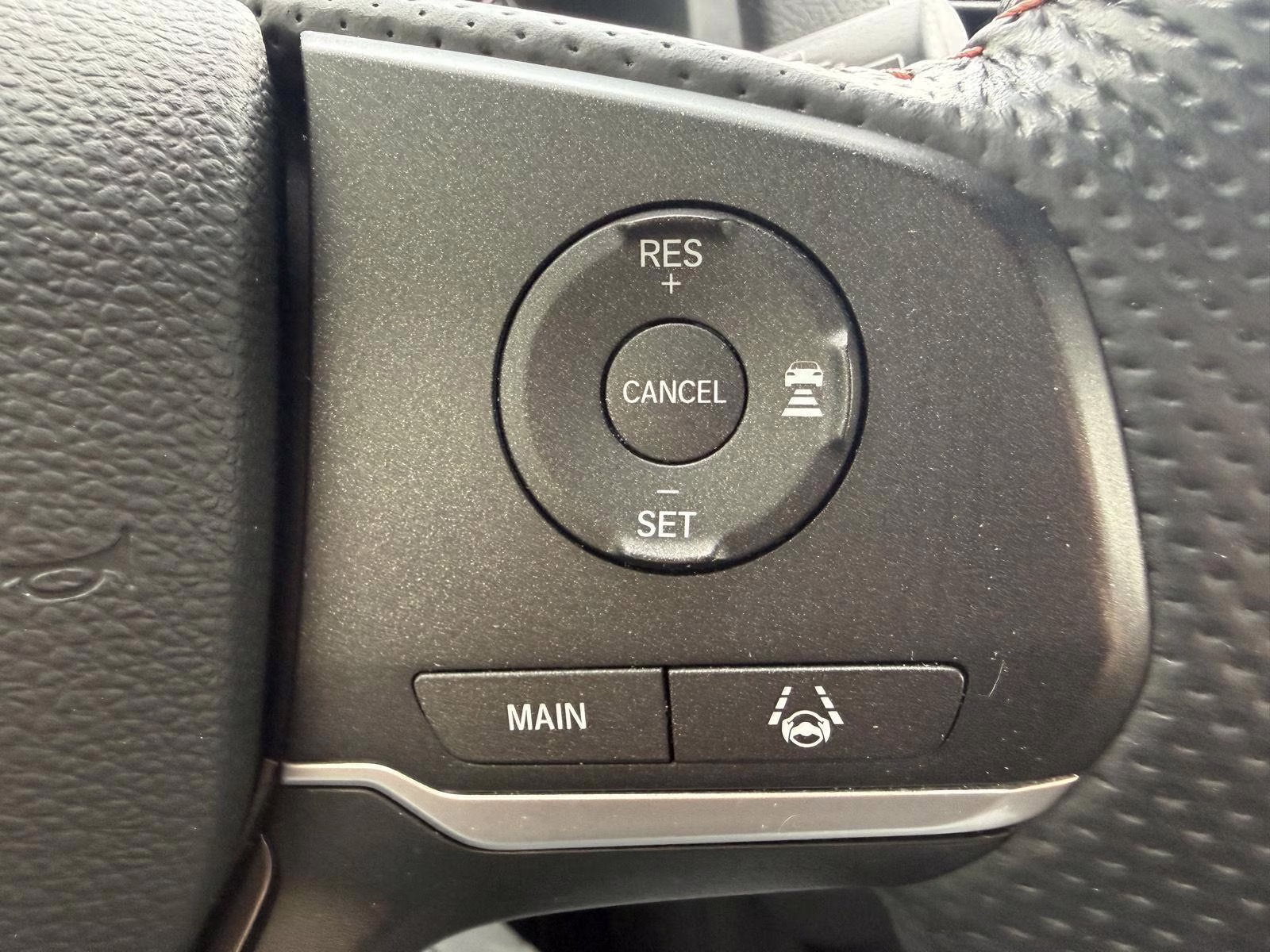 2022 Platinum White Pearl Honda Pilot TrailSport AWD SUV