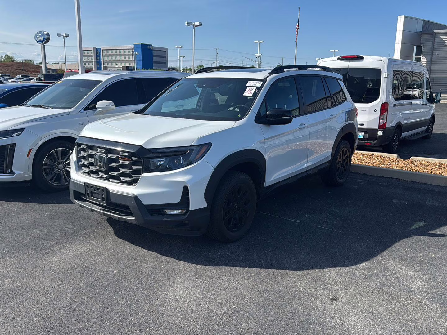 2022 Platinum White Pearl Honda Passport TrailSport AWD SUV