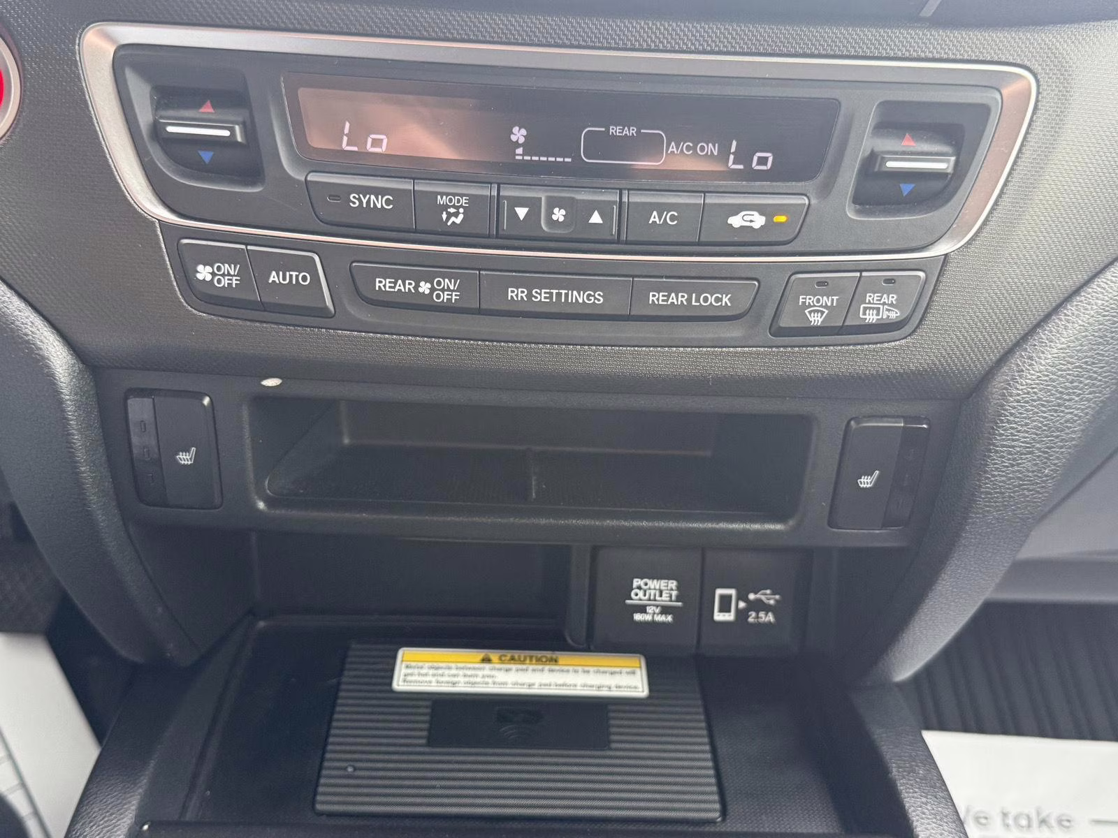2022 Platinum White Pearl Honda Pilot TrailSport AWD SUV