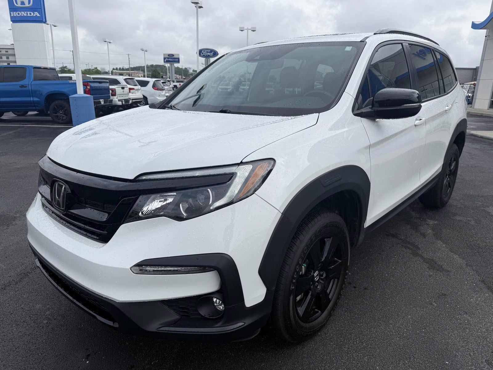 2022 Platinum White Pearl Honda Pilot TrailSport AWD SUV