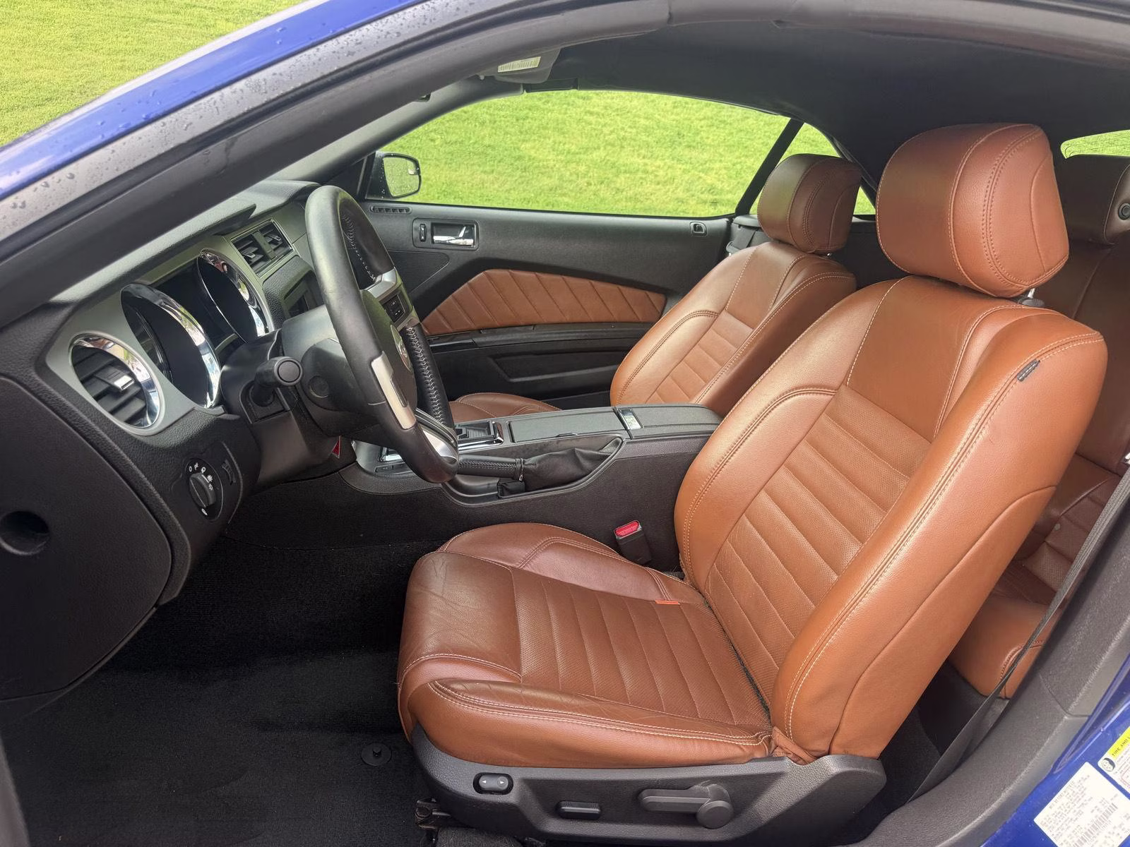 2014 Deep Impact Blue Metallic Ford Mustang V6 Premium RWD Convertible