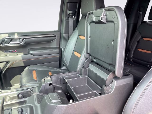 2022 Quicksilver Metallic GMC Sierra 1500 AT4 4X4 Truck