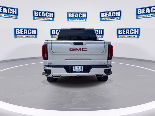 2022 Quicksilver Metallic GMC Sierra 1500 AT4 4X4 Truck