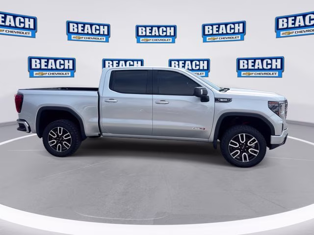 2022 Quicksilver Metallic GMC Sierra 1500 AT4 4X4 Truck