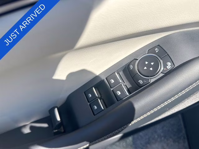 2024 White Metallic Ford Mustang Mach-E Premium RWD SUV