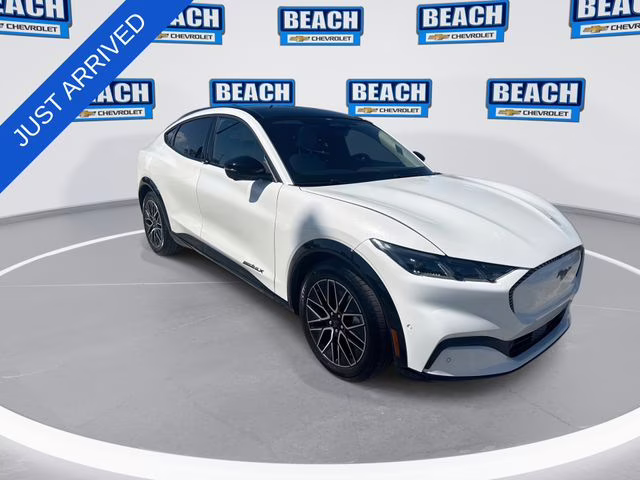 2024 White Metallic Ford Mustang Mach-E Premium RWD SUV