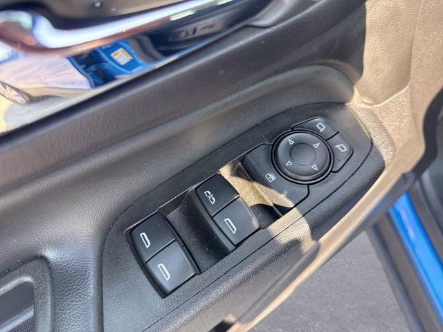 2024 Riptide Blue Chevrolet Equinox LT FWD SUV