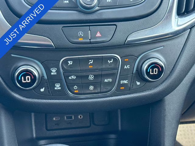 2024 Riptide Blue Chevrolet Equinox LT FWD SUV
