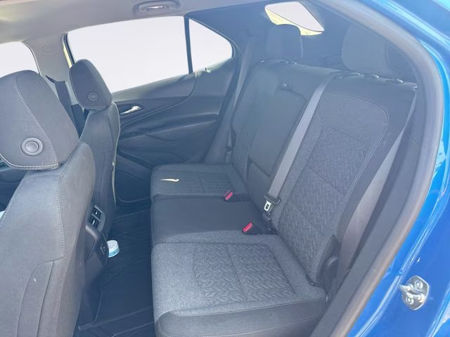 2024 Riptide Blue Chevrolet Equinox LT FWD SUV