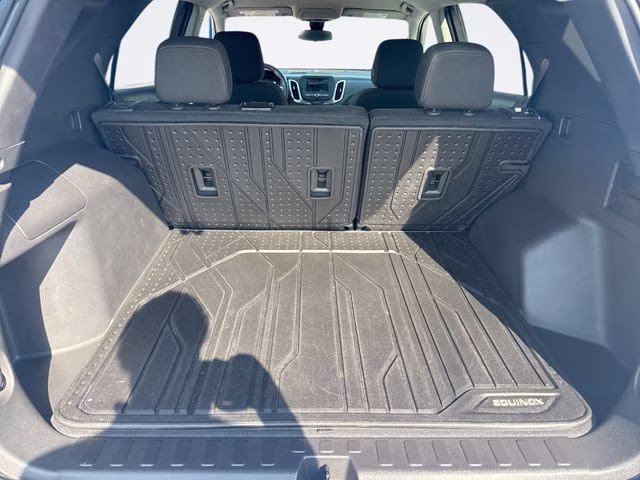 2024 Riptide Blue Chevrolet Equinox LT FWD SUV