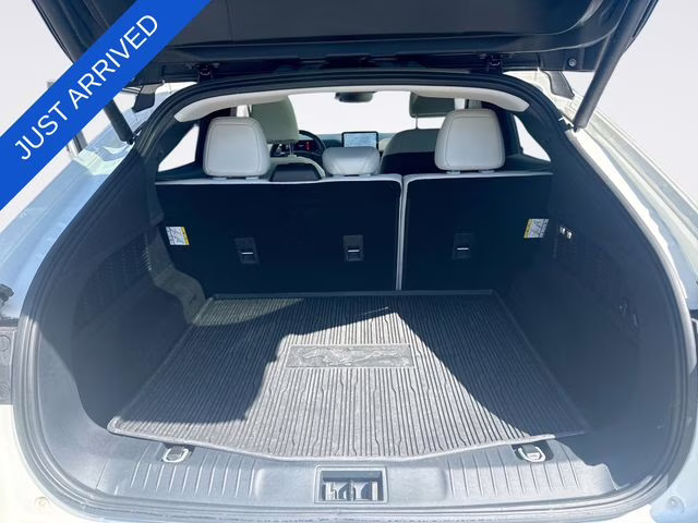 2024 White Metallic Ford Mustang Mach-E Premium RWD SUV