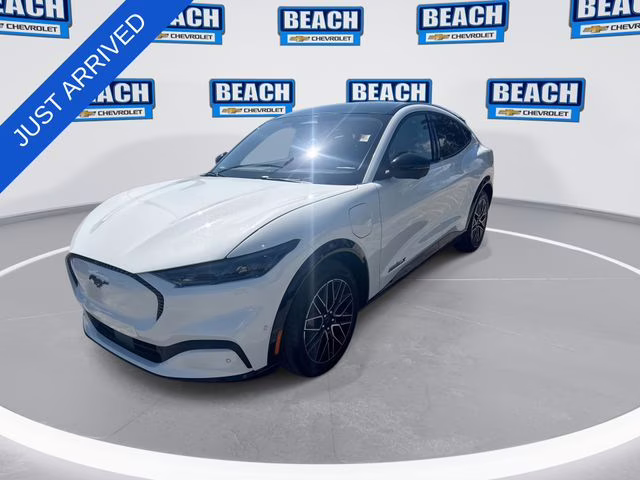 2024 White Metallic Ford Mustang Mach-E Premium RWD SUV