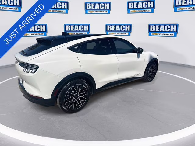 2024 White Metallic Ford Mustang Mach-E Premium RWD SUV