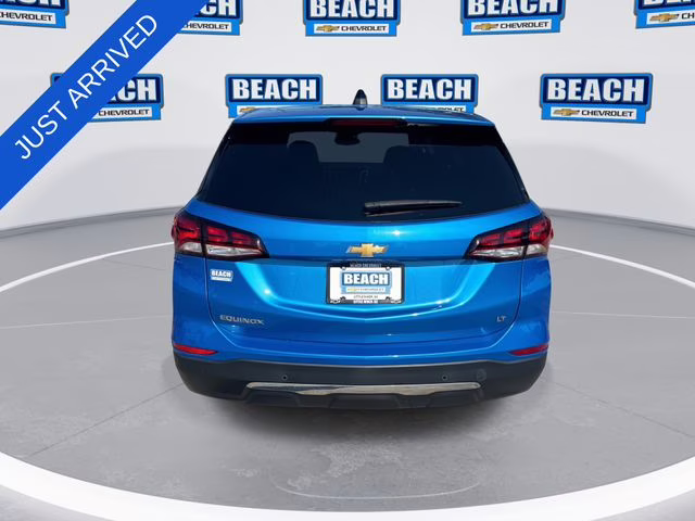 2024 Riptide Blue Chevrolet Equinox LT FWD SUV
