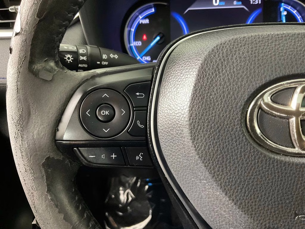 2019 Silver Sky Metallic Toyota RAV4 Hybrid XSE AWD SUV