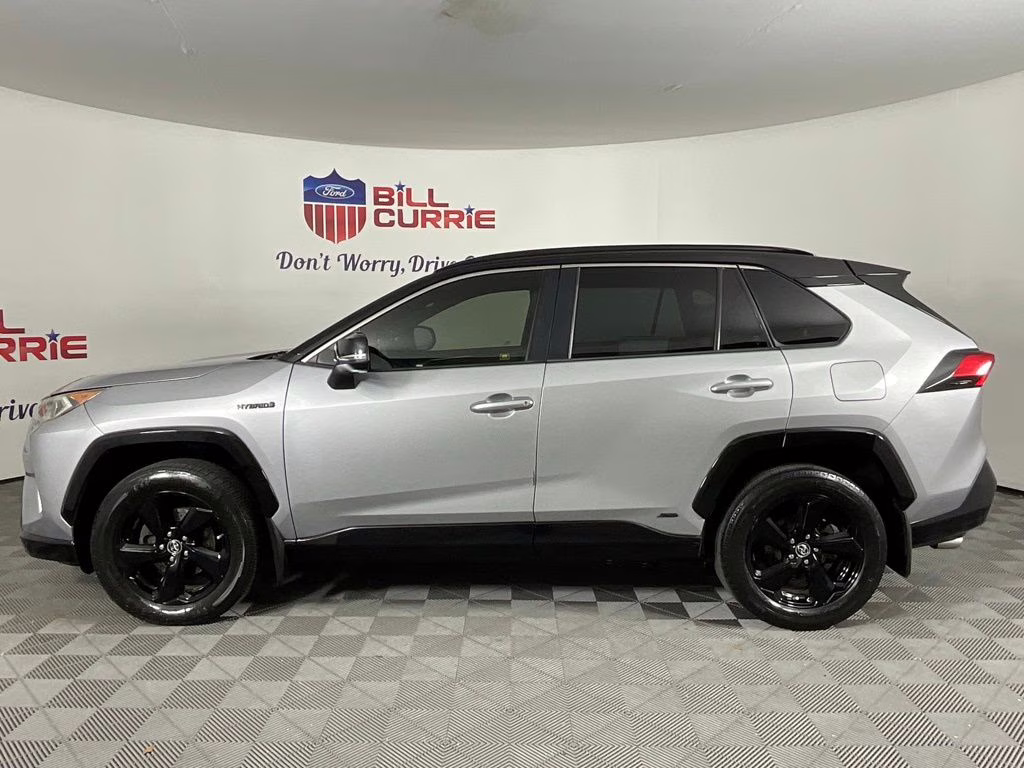 2019 Silver Sky Metallic Toyota RAV4 Hybrid XSE AWD SUV