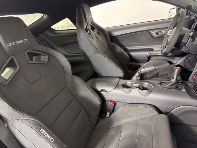 2017 Oxford White Ford Mustang Shelby GT350 RWD Coupe