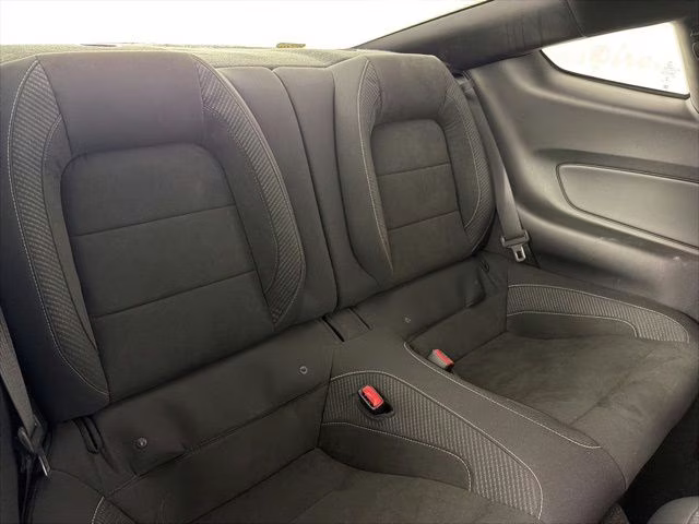 2017 Oxford White Ford Mustang Shelby GT350 RWD Coupe