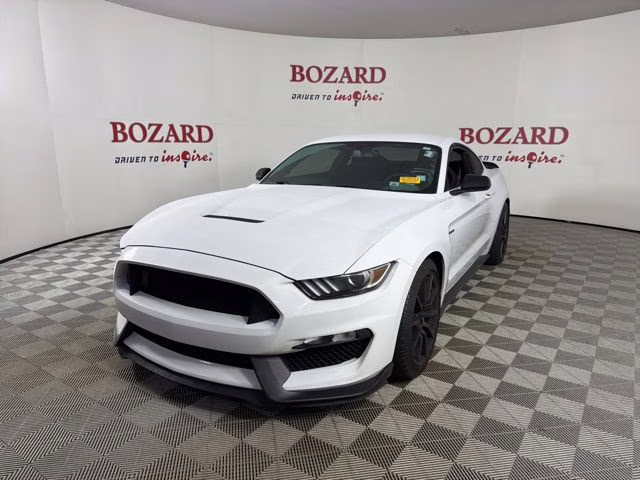 2017 Oxford White Ford Mustang Shelby GT350 RWD Coupe