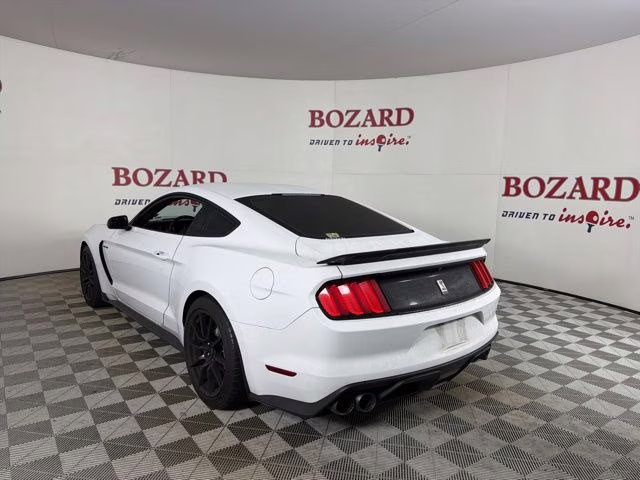 2017 Oxford White Ford Mustang Shelby GT350 RWD Coupe