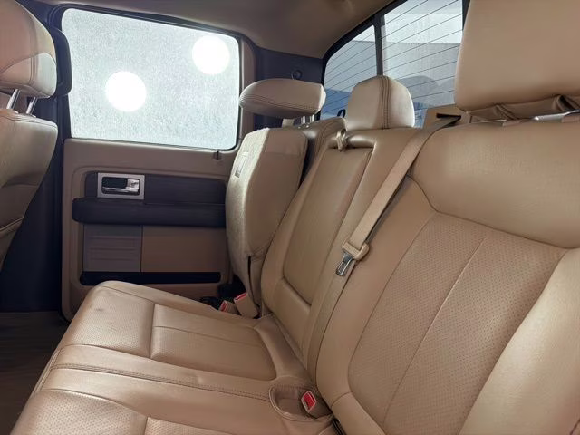 2014 Red Ford F-150 Lariat 4X4 Truck