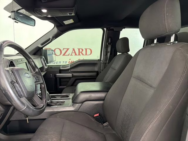 2018 Oxford White Ford F-150 XLT 4X4 Truck