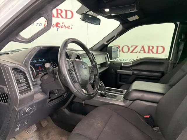 2018 Oxford White Ford F-150 XLT 4X4 Truck