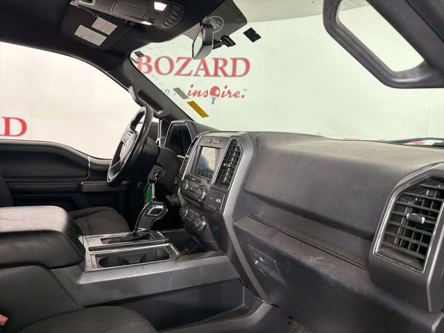 2018 Oxford White Ford F-150 XLT 4X4 Truck