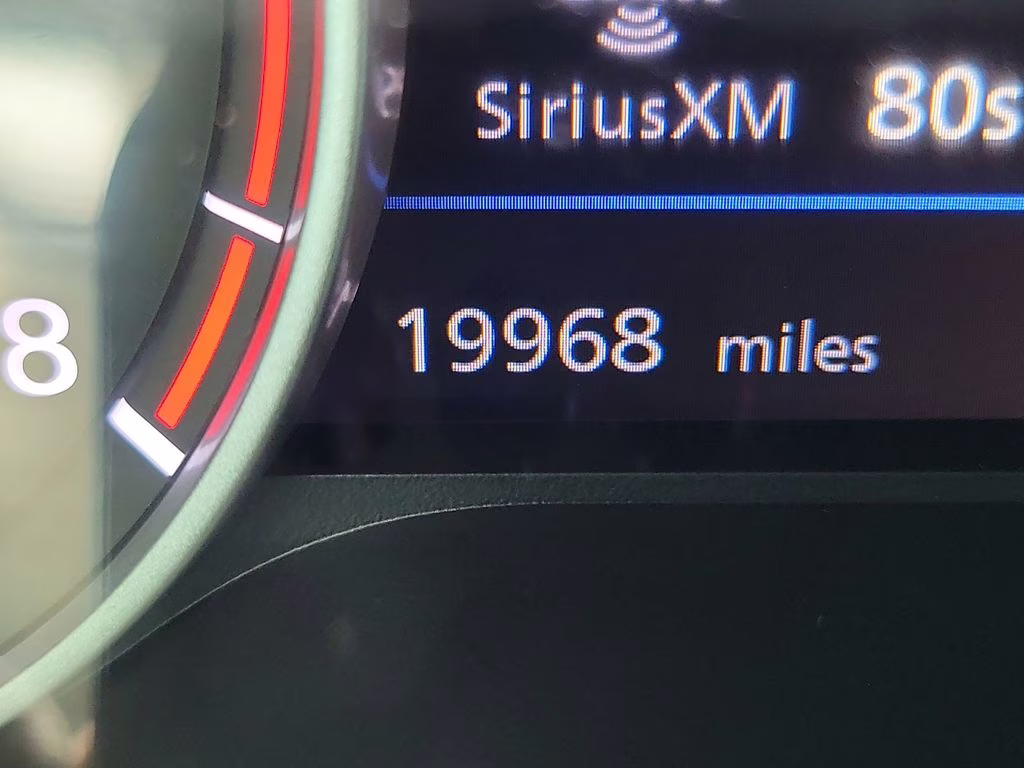 2023 Scarlet Nissan Sentra SR FWD Sedan