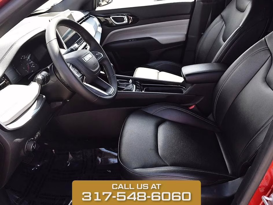 2025 Red Hot Pearlcoat Jeep Compass Limited 4X4 SUV