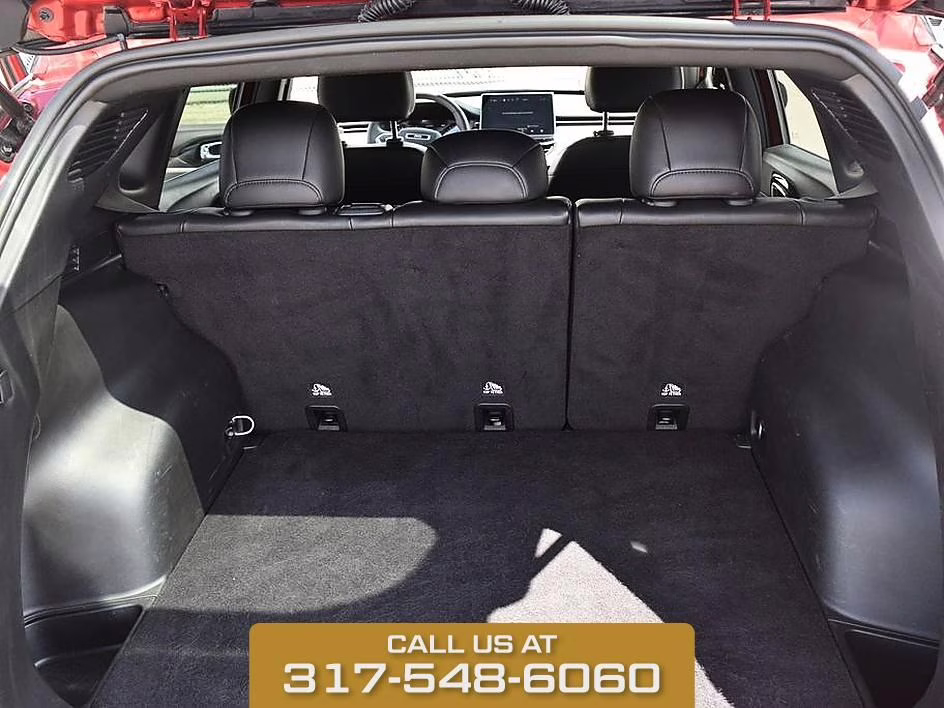 2025 Red Hot Pearlcoat Jeep Compass Limited 4X4 SUV