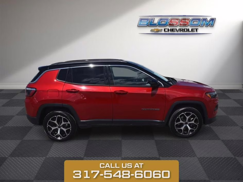 2025 Red Hot Pearlcoat Jeep Compass Limited 4X4 SUV