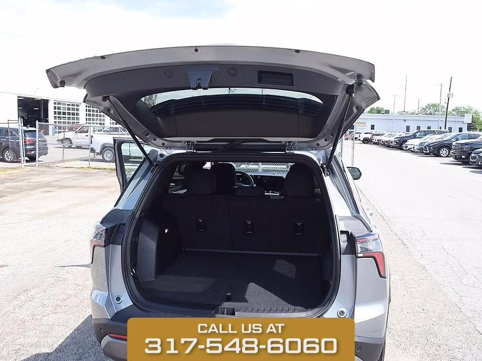 2025 Sterling Gray Metallic Chevrolet Equinox LT FWD SUV