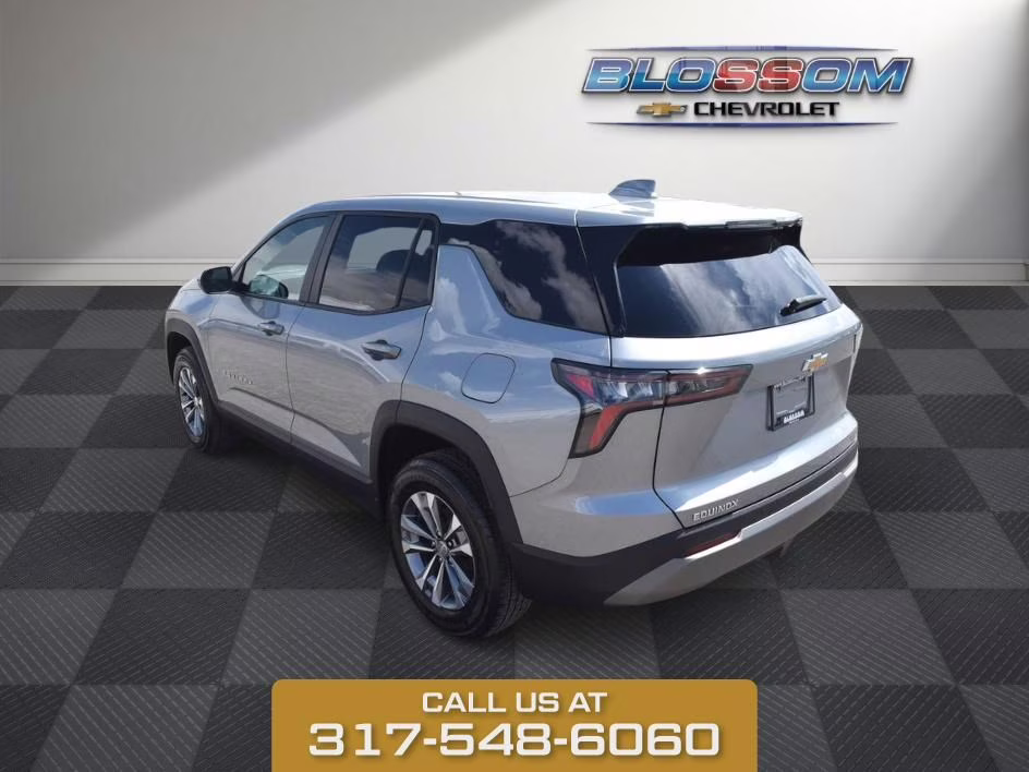 2025 Sterling Gray Metallic Chevrolet Equinox LT FWD SUV