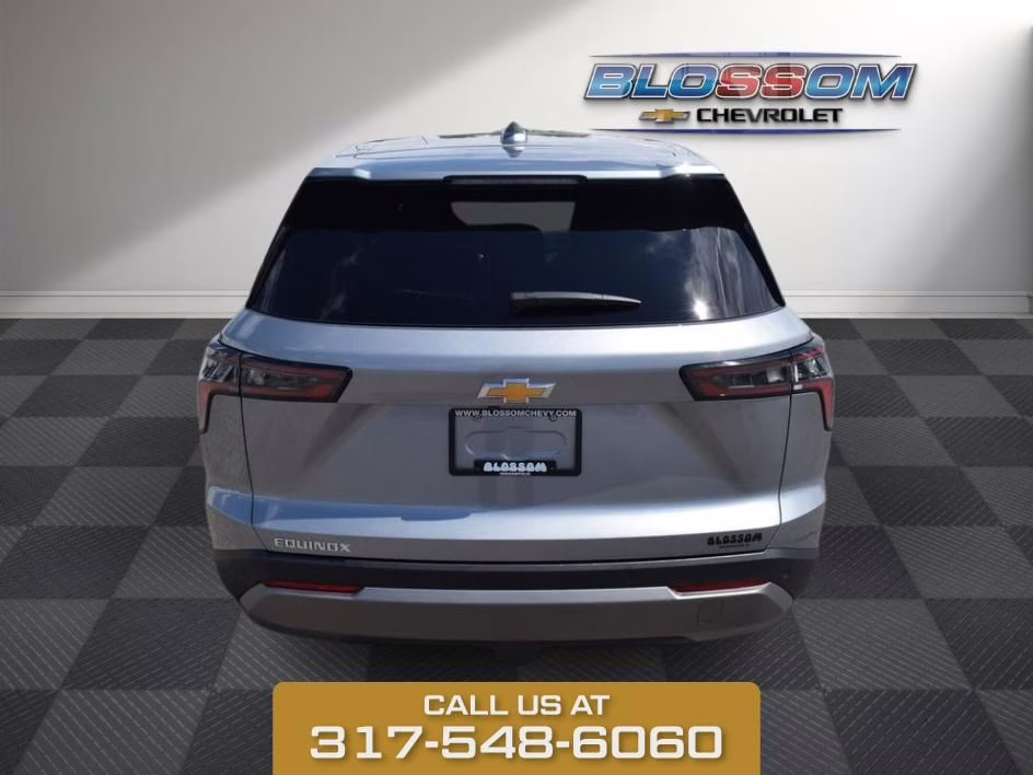 2025 Sterling Gray Metallic Chevrolet Equinox LT FWD SUV