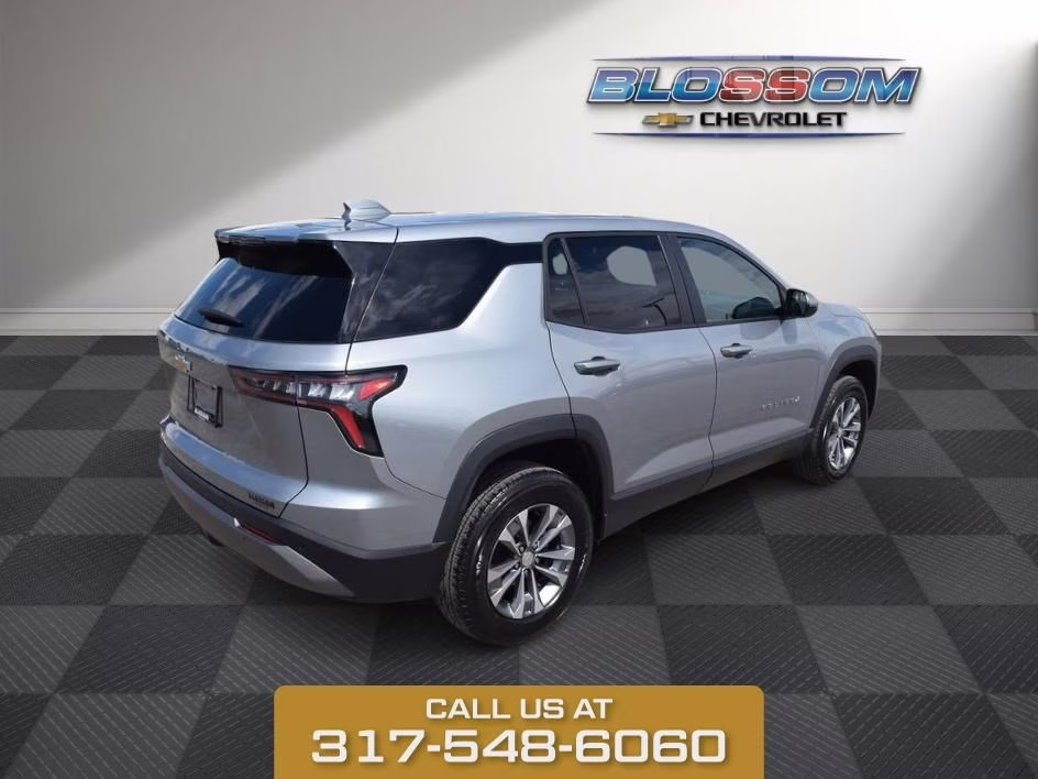 2025 Sterling Gray Metallic Chevrolet Equinox LT FWD SUV