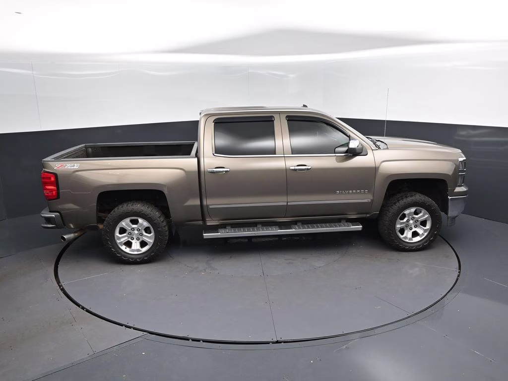2014 Brownstone Metallic Chevrolet Silverado 1500 LT 4X4 Truck